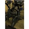 Image 2 : LIFE FITNESS 9500HR UPRIGHT EXERCISE BIKE