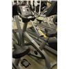 Image 2 : STAR TRAC PRO RECUMBENT EXERCISE BIKE (1 BROKEN PEDAL)