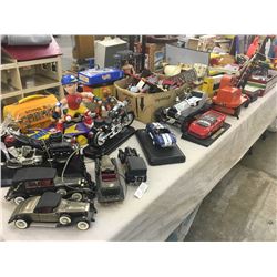 LARGE COLLECTION OF VARIOUS TOYS INC. CARS, TRUCKS, MODELS AND AN ASSORTMENT OF TOYS