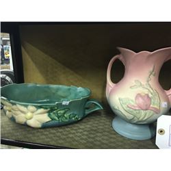 COLLECTION OF 5 PIECES OF AMERICAN ROSEVILLE ART POTTERY, 1930S