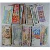 Image 1 : ASSORTED WORLD CURRENCY LOT - OVER 110 PIECES - MIXED COUNTRIES - CIRC
