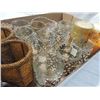 Image 2 : BOX LOT ELEGANT CANDLE HOLDERS CONTEMPORARY