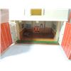 Image 3 : 2 VINTAGE 1960'S PLAY FAMILY FARM BARN TOY