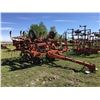 Image 2 : WHITE 426 26 FT. D/T CULTIVATOR