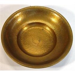 Beaten brass Elkington shallow bowl, impressed marks to back, 22cm diameter…