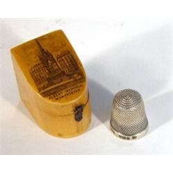 Mauchlin thimble case decorated with Albert Memorial Manchester, with a silver thimble, 3cm in le…