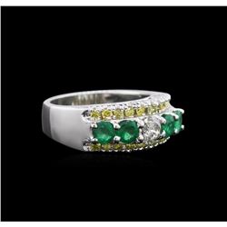 14KT White Gold 0.98ctw Emerald and Diamond Ring