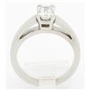 Image 9 : 0.74ct Diamond Ring - 14KT White Gold