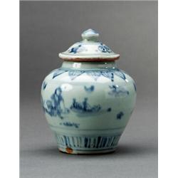 A MING UNDERGLAZEBLUE VASE WITH COVER, porcelain,, A MING UNDERGLAZEBLUE VASE WITH COVER, porce...