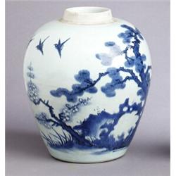 A JAR, Transition/late Ming (1368-1644),, A JAR, Transition/late Ming (1368-1644), porcelain, d...