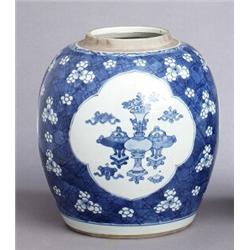 A JAR, Kangxi (1662-1722), porcelain, decorated, A JAR, Kangxi (1662-1722), porcelain, decorate...