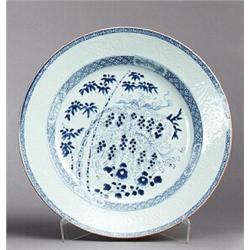 A KANGXI UNDERGLAZE BLUE DISH, diameter 34,5, A KANGXI UNDERGLAZE BLUE DISH, diameter 34,5 cm...