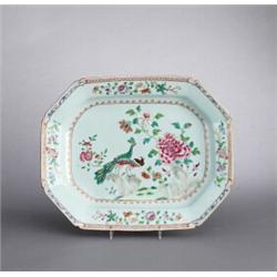 A QIANLONG FAMILLE ROSE TUREEN STAND, porcelain,, A QIANLONG FAMILLE ROSE TUREEN STAND, porcela...