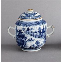 A SUGERBOWL and COVER, Qianlong (1736-95),, A SUGERBOWL and COVER, Qianlong (1736-95), porcelai...