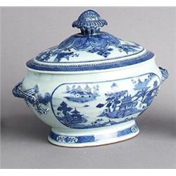 A JIAQING UNDERGLAZEBLUE TUREEN WITH COVER,, A JIAQING UNDERGLAZEBLUE TUREEN WITH COVER, porcel...