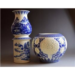 Antique Chinese Porcelain Vase