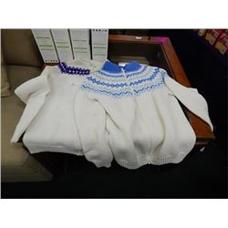 WOOL SWEATERS - 2PC