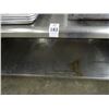 Image 2 : 6' S/S Bullnose Table