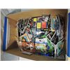 Image 2 : HUGE BOX LOT MIXED BASEBALL CARDS SPORTS