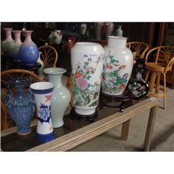 LOT OF 6 CHINESE VASES WITH 2 ROSEWOOD STANDS