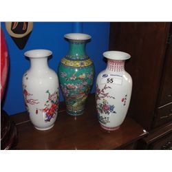 3 CHINESE VASES