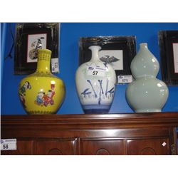 3 CHINESE VASES