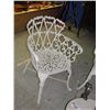 Image 2 : CAST IRON OUTDOOR LOVE SEAT AND CHAIR