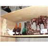 Image 1 : SHELF LOT OF MISC COLLECTABLE ITEMS