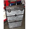 Image 1 : STANLEY ROLLING TOOLBOX AND CONTENTS