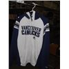 Image 2 : VANCOUVER CANUCKS KESSLER JERSEY AND CANUCKS JACKET