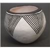Image 4 : ACOMA POTTERY JAR (LEWIS)