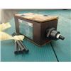 Image 2 : Vickers SystemStak Pressure Reducing Valve