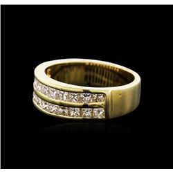 14KT Yellow Gold 1.02ctw Diamond Ring