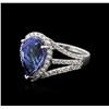 Image 1 : 18KT White Gold 4.42ct Tanzanite and Diamond Ring