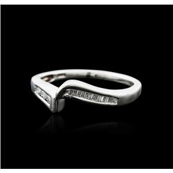 14KT White Gold 0.25ctw Diamond Ring