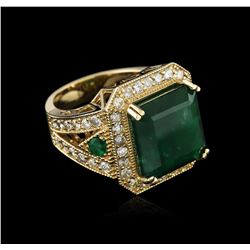 14KT Yellow Gold 15.01ctw Emerald and Diamond Ring