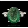 Image 2 : 14KT White Gold 4.09ct Emerald and Diamond Ring