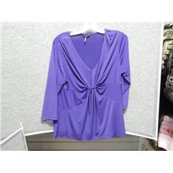 LADIES TOP - USED - DAISY FLENTES - PURPLE - L/S DRESSY - SIZE X-LARGE