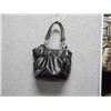 Image 2 : PURSE - USED - KATHY - BLACK WITH METAL HEART