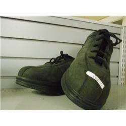 Lrg Men's black suede finish shoes