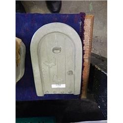 CONCRETE - FAIRY DOOR - ROUND TOP
