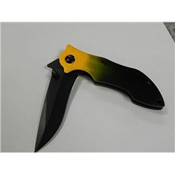 NEW FOLDING KNIFE - ~3" BLADE