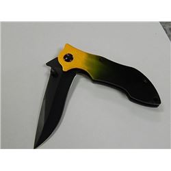 NEW FOLDING KNIFE - ~3" BLADE