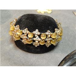 BRACLETS - TIGER EYE & PEARLS - 2 TTL