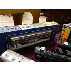 SANTA FE CAR WITH BOX