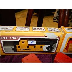 CP RAIL 438861 IN BOX