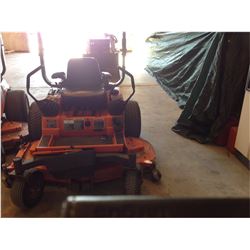 2005 KUBOTA ZD21 ZERO TURN LAWN MOWER VIN/SN:62226 - Kubota diesel engine, 60'' deck, roll bar, mete