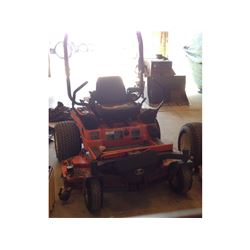 2005 KUBOTA ZD21 ZERO TURN LAWN MOWER VIN/SN:62248 - Kubota diesel engine, 60'' deck, roll bar, mete
