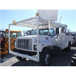 2001 GMC C8500 S/A BUCKET TRUCK VIN/SN:1GDP7H1COYJ509198 - 250 hp Cat 3126 diesel engine, 5-2 speed 