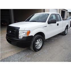 2011 FORD F150 PICKUP TRUCK VIN/SN:1FTEX1CM8BFB46913 - ext. cab, V6 gas, A/T, P/S, A/C, odometer rea